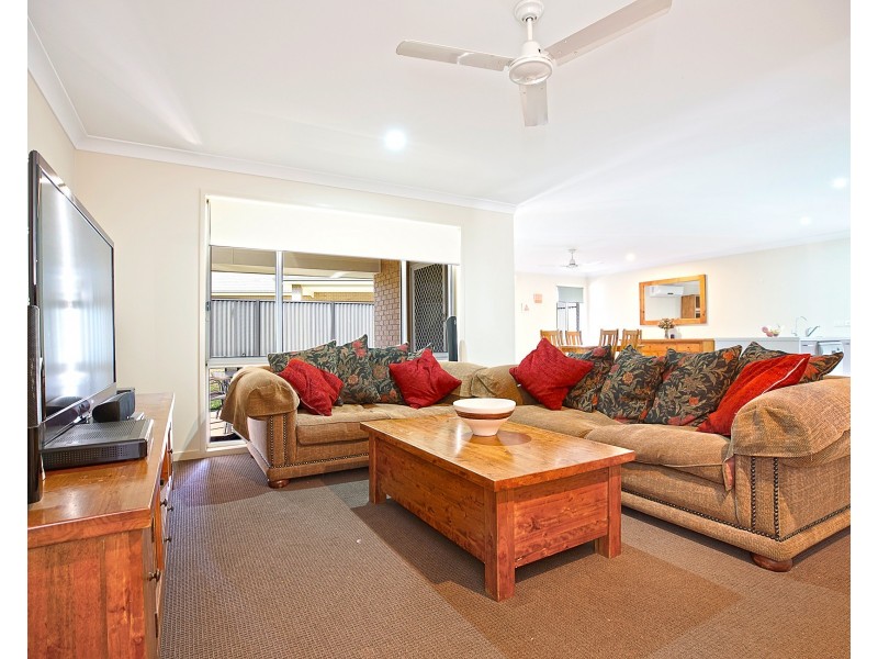 4 Tall Trees Drive, Glenmore Park NSW 2745