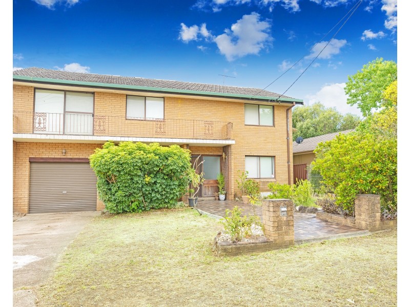 27 Treetops Avenue, South Penrith NSW 2750