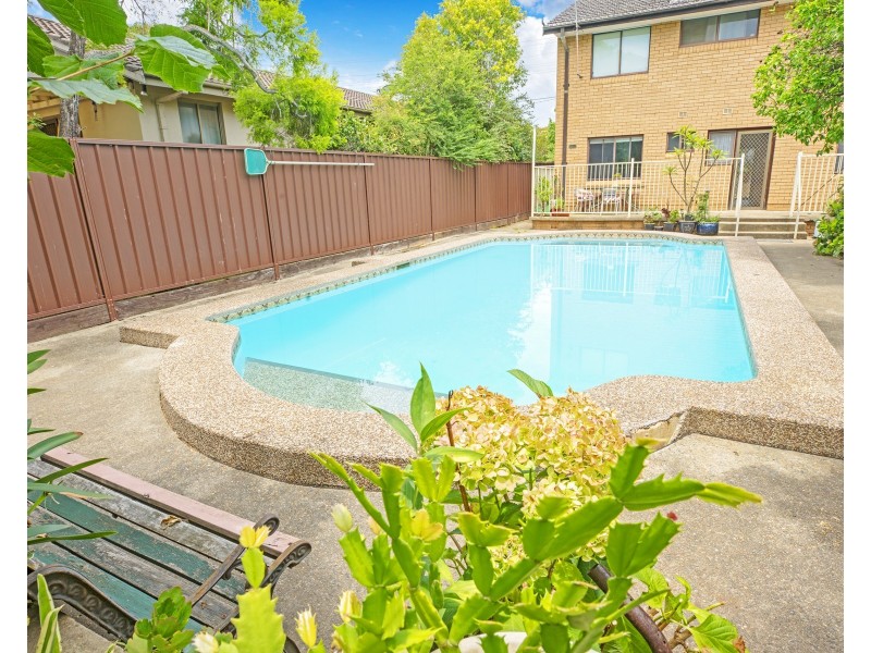 27 Treetops Avenue, South Penrith NSW 2750