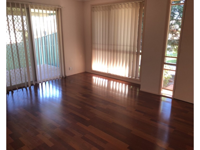 11 Bluewren Close, Glenmore Park NSW 2745