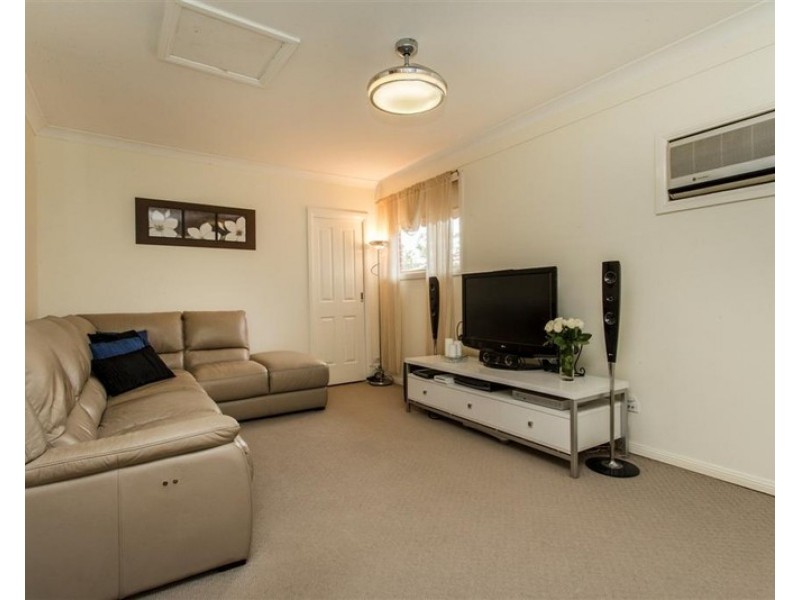 8 Telopea Close, Glenmore Park NSW 2745