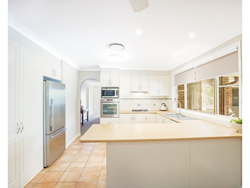 4 Ernstine Hill Close, Glenmore Park NSW 2745