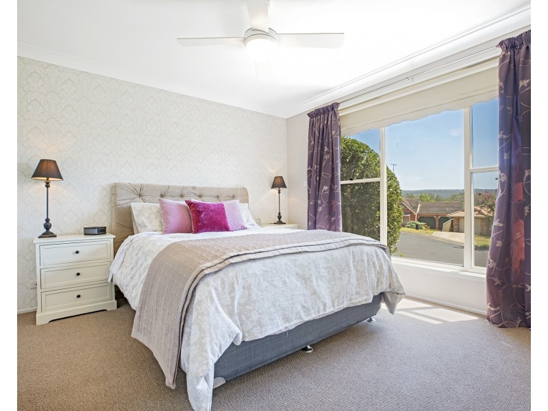 4 Ernstine Hill Close, Glenmore Park NSW 2745