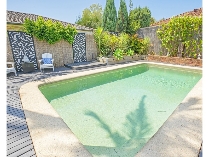 4 Ernstine Hill Close, Glenmore Park NSW 2745