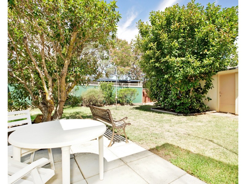 33 Idriess Crescent, Blackett NSW 2770
