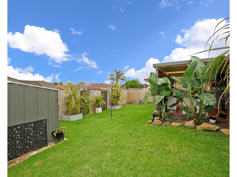 32 Knox Street, Glenmore Park NSW 2745