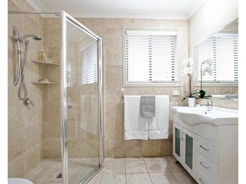 2/5 Devilnits Parade, Penrith NSW 2750