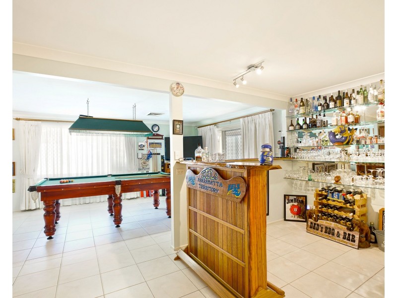 8 Kingsfield Avenue, Glenmore Park NSW 2745