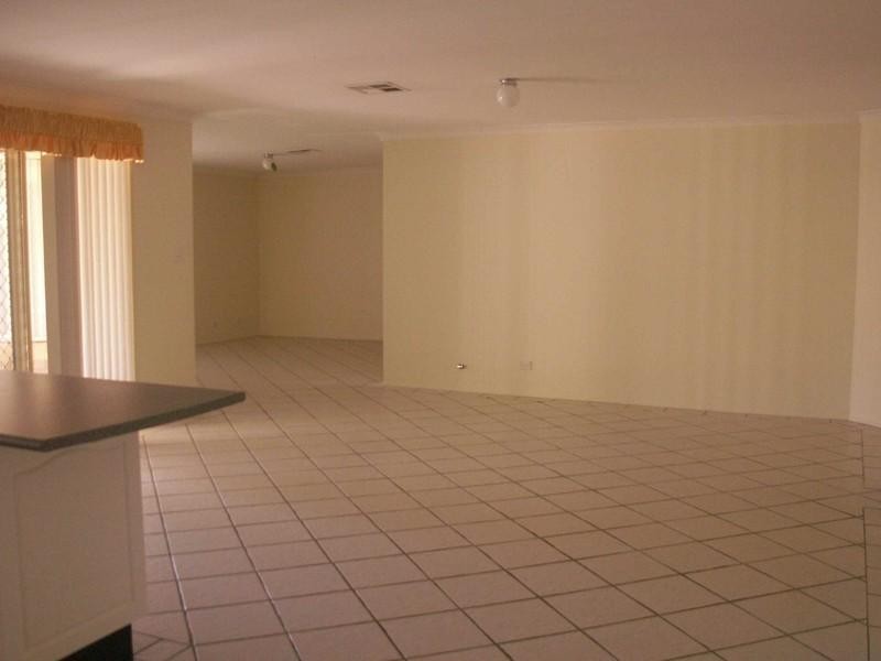 75 Garswood Road, Glenmore Park NSW 2745