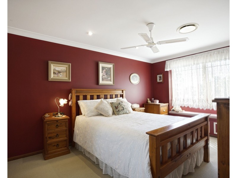 2/8 Lavender Close, Glenmore Park NSW 2745