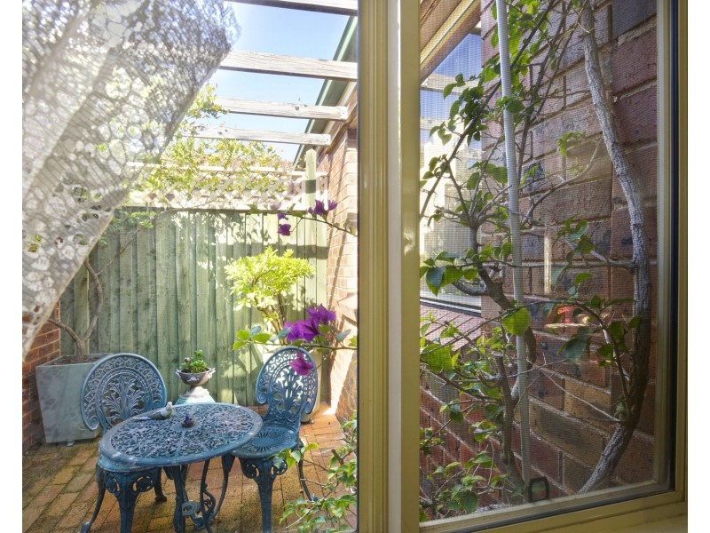 2/8 Lavender Close, Glenmore Park NSW 2745