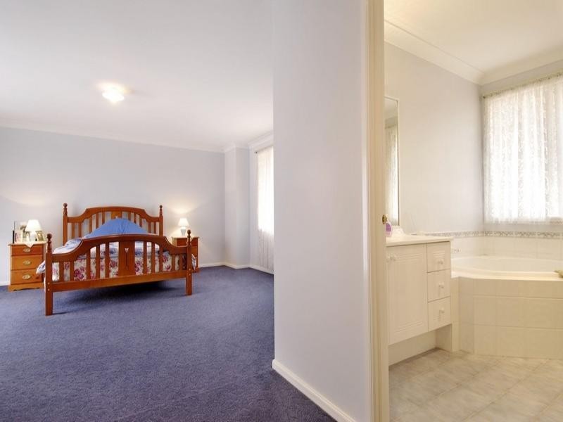 Glenmore Park NSW 2745