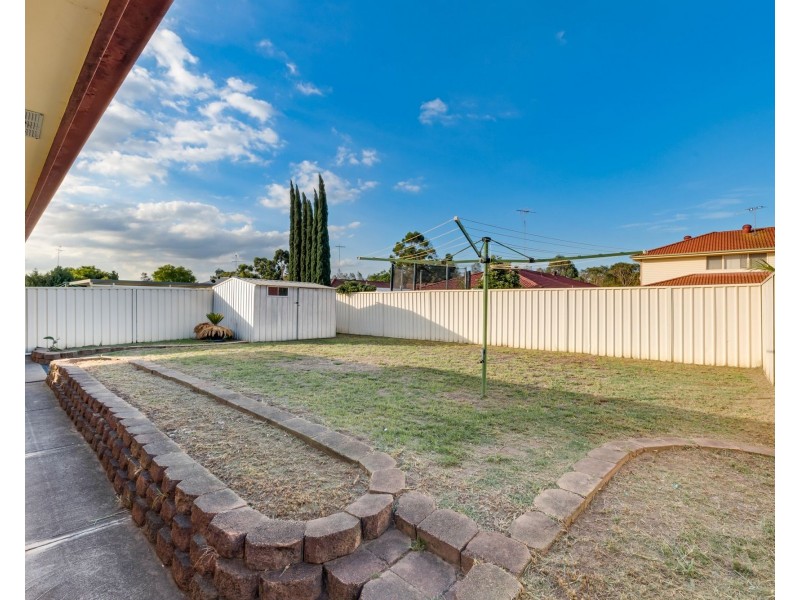 17 Kiber Drive, Glenmore Park NSW 2745
