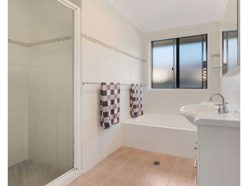 63 Great Western Highway, Blaxland NSW 2774