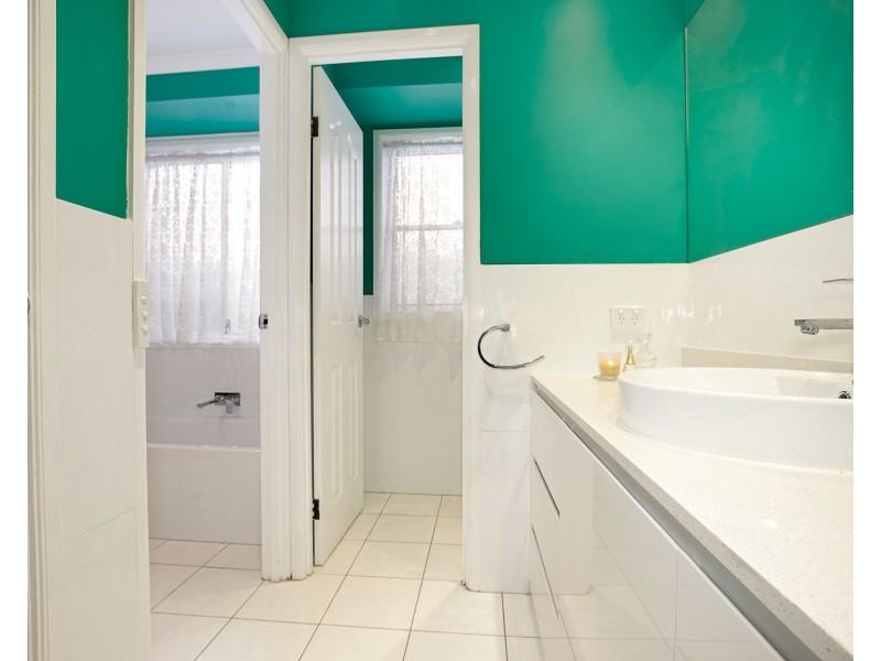 5 Bouchet Crescent, Minchinbury NSW 2770