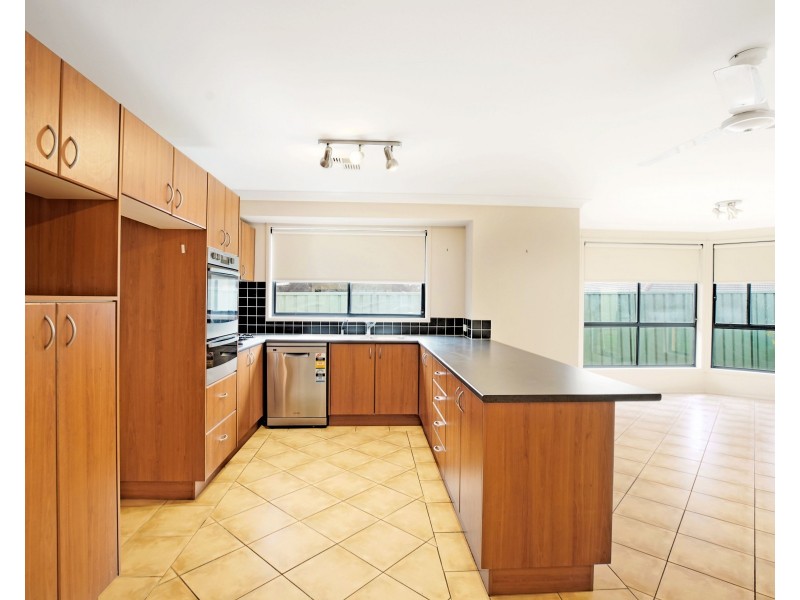 38 Tarrabundi Drive, Glenmore Park NSW 2745