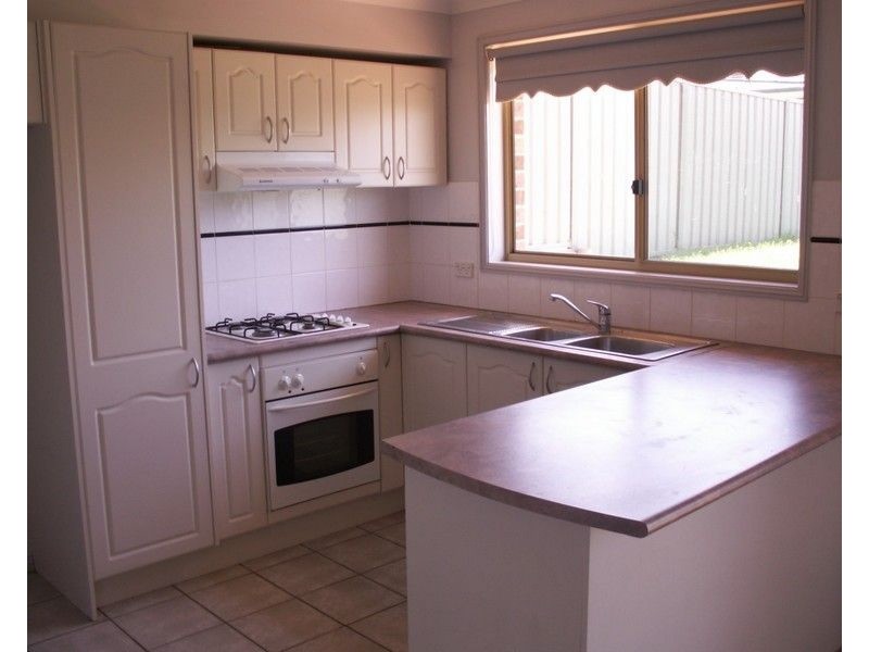 12 Gili Place, Glenmore Park NSW 2745