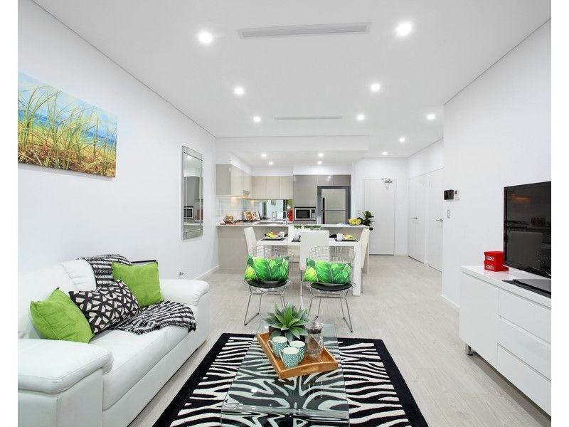 B206/48-56 Derby Street, Kingswood NSW 2747