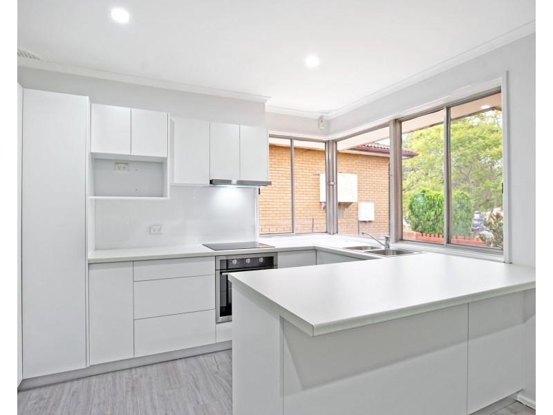 2 Coral Place, Cambridge Park NSW 2747