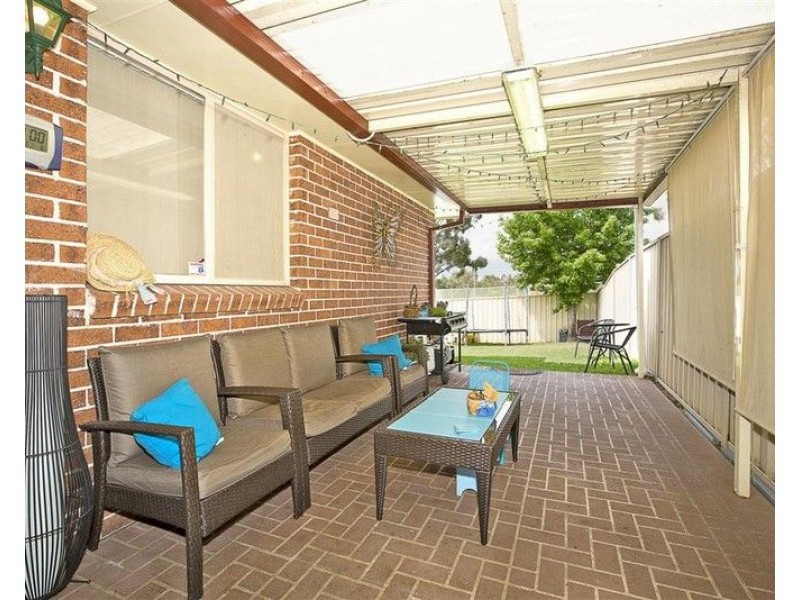 2 Bunya Place, Glenmore Park NSW 2745