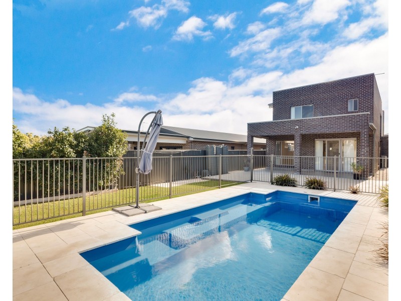 53 Tall Trees Drive, Glenmore Park NSW 2745