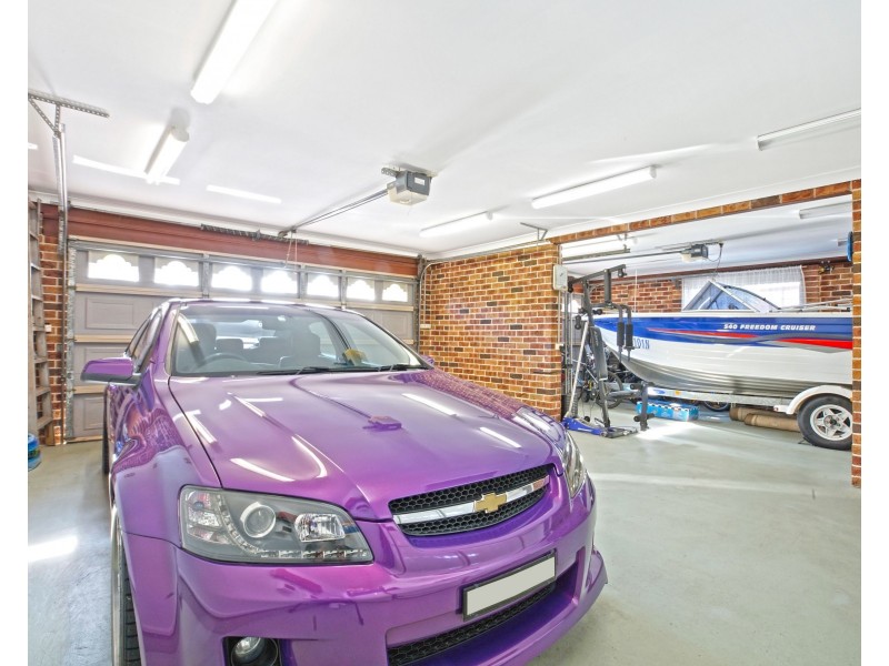 1 Binnit Place, Glenmore Park NSW 2745