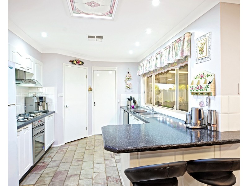 1 Binnit Place, Glenmore Park NSW 2745