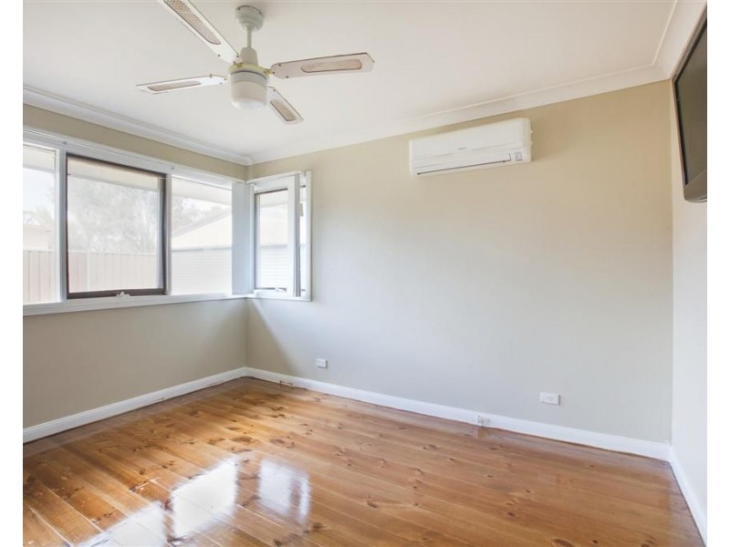 45 Henry Lawson Avenue, Werrington County NSW 2747