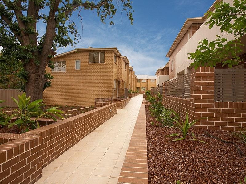 18/22-26 Rodgers Street, Kingswood NSW 2340