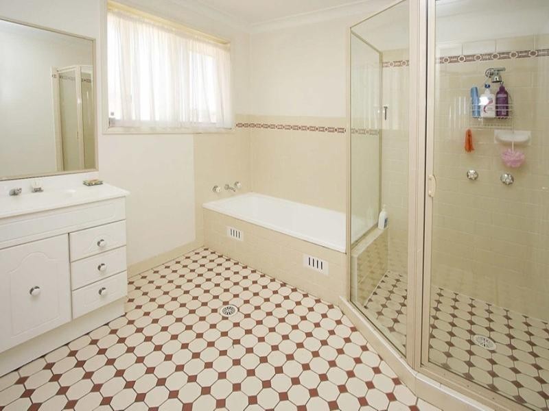 Glenmore Park NSW 2745