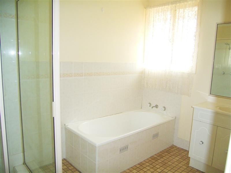 4/44-46 Luttrell Street, Glenmore Park NSW 2745