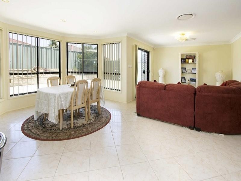 Glenmore Park NSW 2745