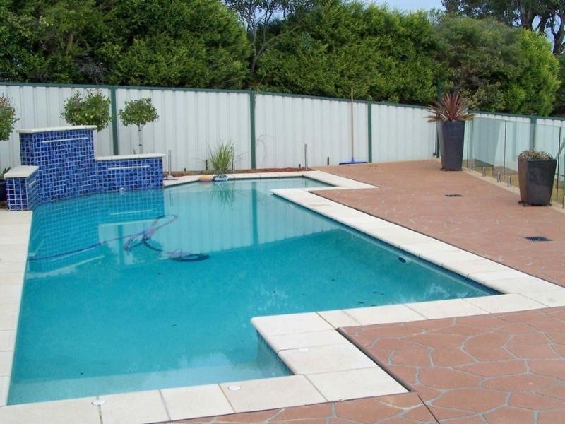 8 Allison Drive, Glenmore Park NSW 2745