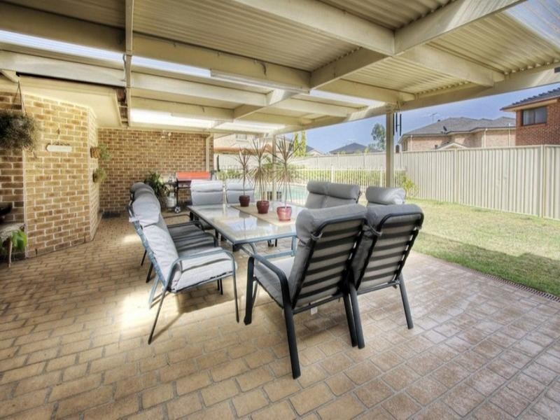 6 BlueHills Drive, Glenmore Park NSW 2745