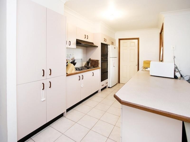 37 Floribunda Avenue, Glenmore Park NSW 2745