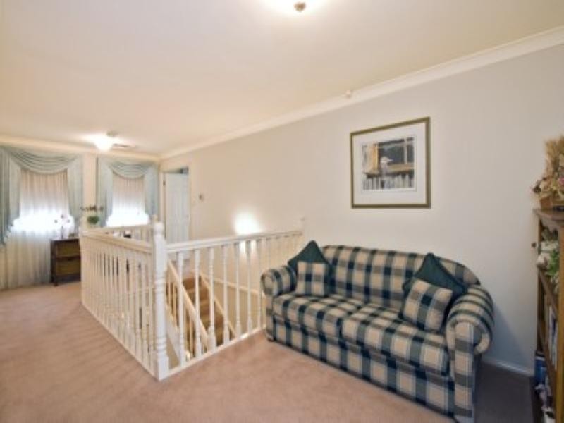 4 Parry Way, Glenmore Park NSW 2745