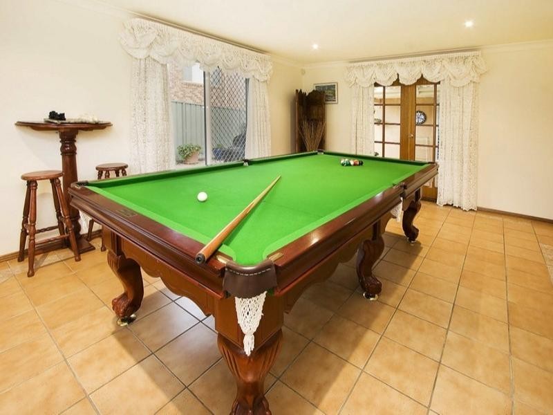 4 Maidstone Place, Glenmore Park NSW 2745