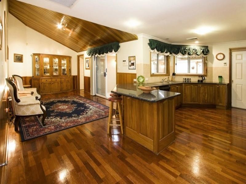 4 Maidstone Place, Glenmore Park NSW 2745