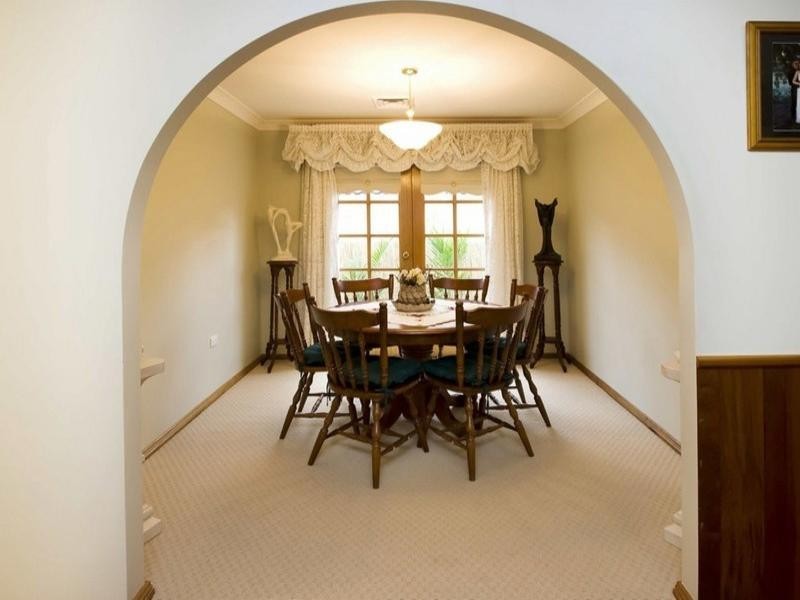 4 Maidstone Place, Glenmore Park NSW 2745