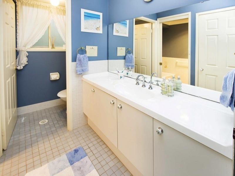 4 Ernstine Hill Close, Glenmore Park NSW 2745