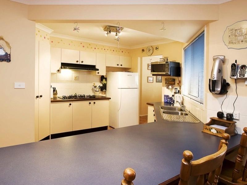 11 Winna Place, Glenmore Park NSW 2745