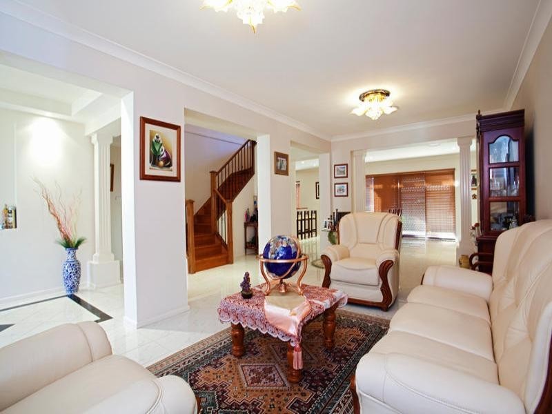 1 Elata Place, Orchard Hills NSW 2748