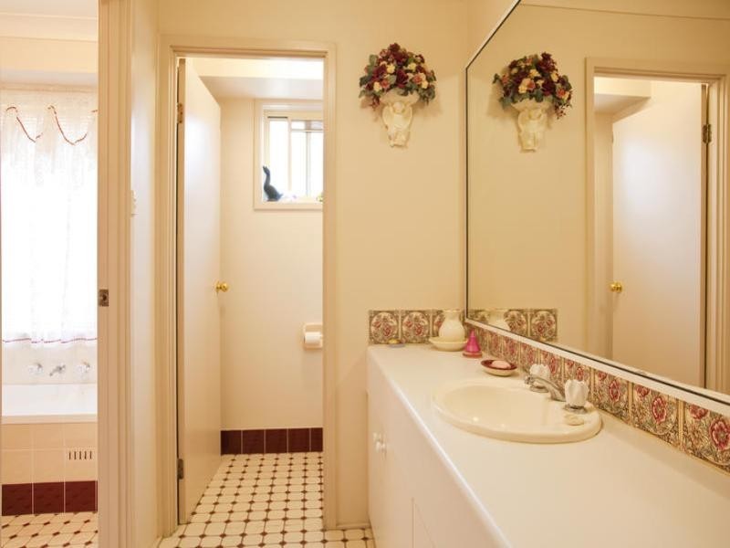 104 Muru Drive, Glenmore Park NSW 2745