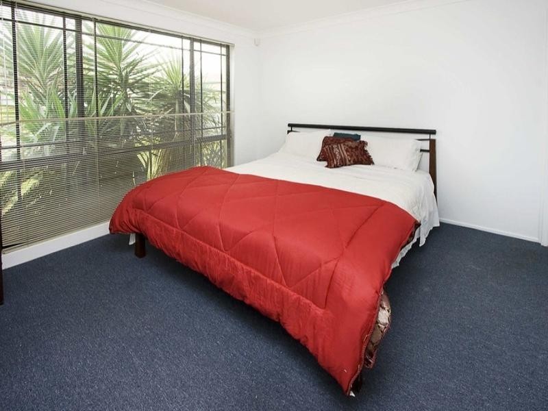 16 Winna Place, Glenmore Park NSW 2745