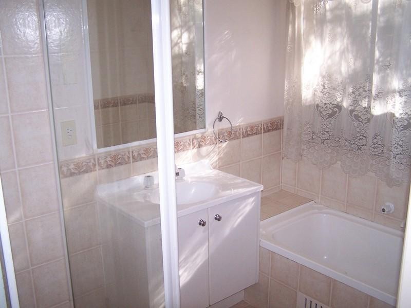 28 Linara Circuit, Glenmore Park NSW 2745