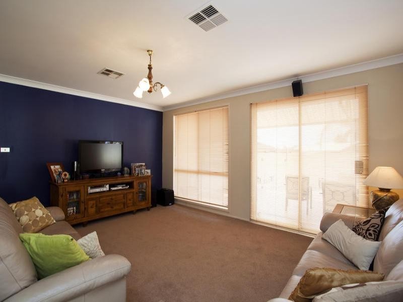 34 Durali Road, Glenmore Park NSW 2745