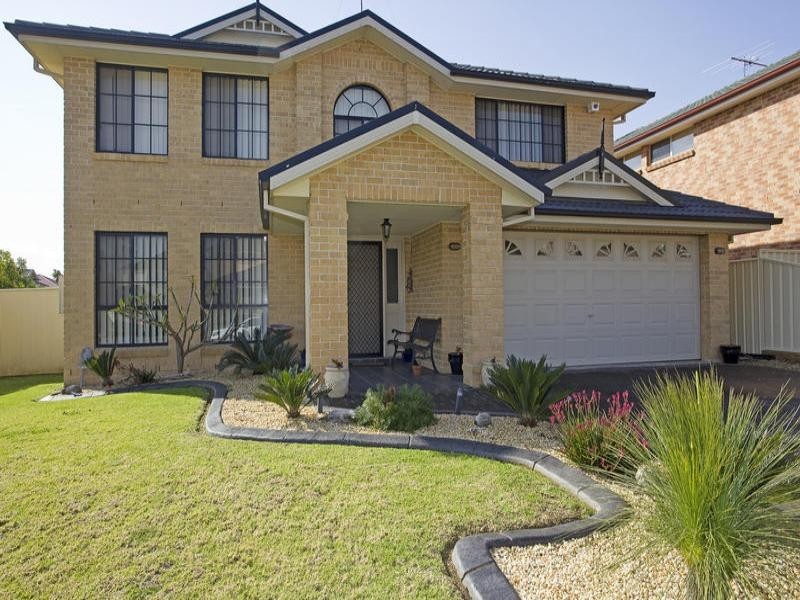 31 Waterford Way, Glenmore Park NSW 2745