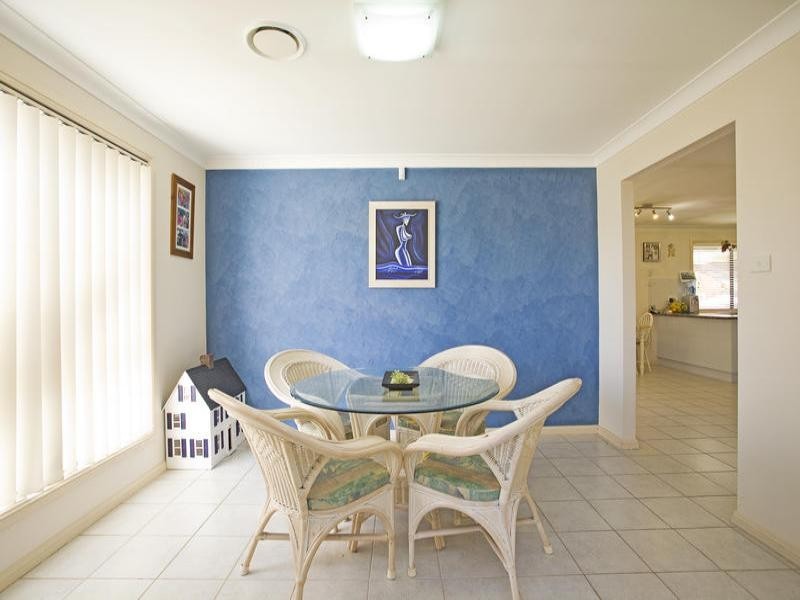 31 Waterford Way, Glenmore Park NSW 2745