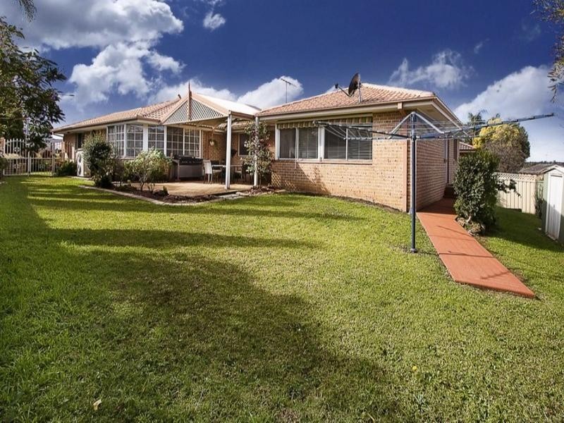 10 Yunga Road, Glenmore Park NSW 2745