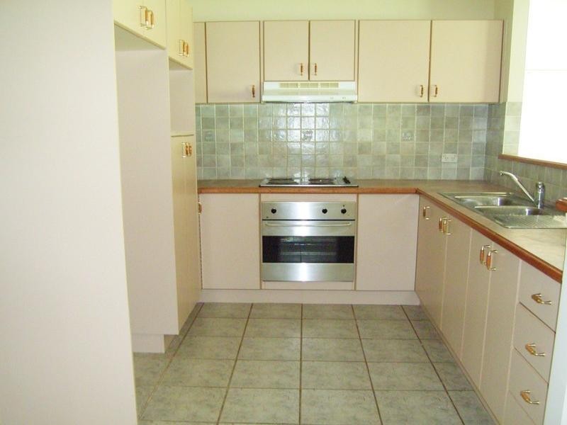 41 Waringa Crescent, Glenmore Park NSW 2745